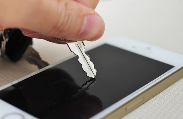 3 Ways to Remove Scratches from phone 