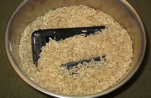 water logged smartphone repair by rice